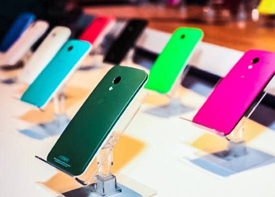 Moto X Android L