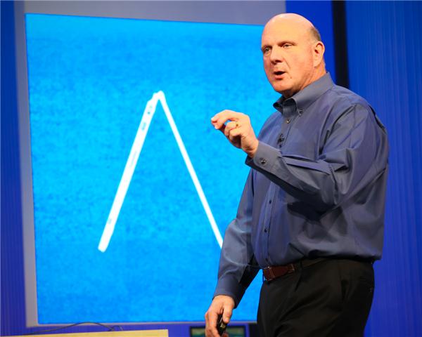 Build 2013: Microsoft cheia de criatividade revela novidades Microsoft_Build_2013_Steve_Ballmer_03