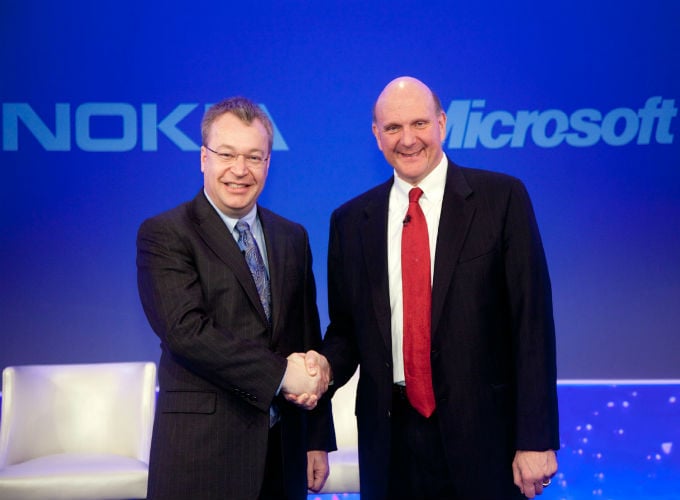 Entenda porque a Microsoft comprou a Nokia Entenda porque a Microsoft comprou a Nokia