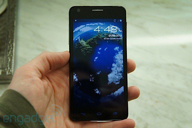 Alcatel ousa ao lançar Idol, o smartphone dual chip que lutará com o S3 idol
