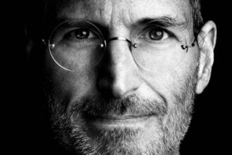 SteveJobsCloseUp