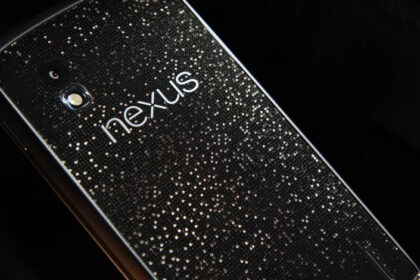 LG Nexus 4 back glass