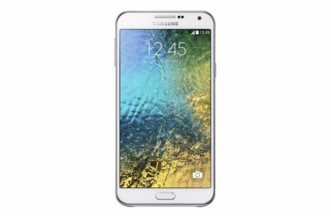 CES 2015 - Samsung anuncia smartphones Galaxy E5 e E7 samsung-galaxy-e5-e7