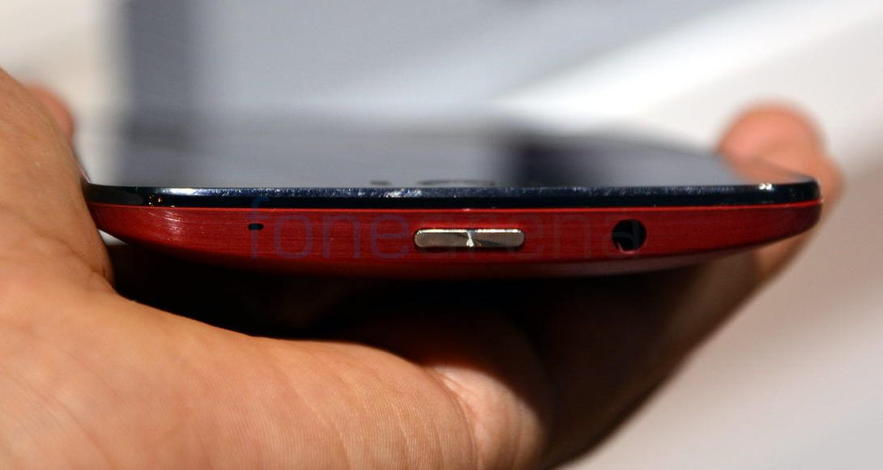 Zenfone Selfie: Análise do melhor smartphone para tirar fotos Asus-Zenfone-Selfie_fonearena-05