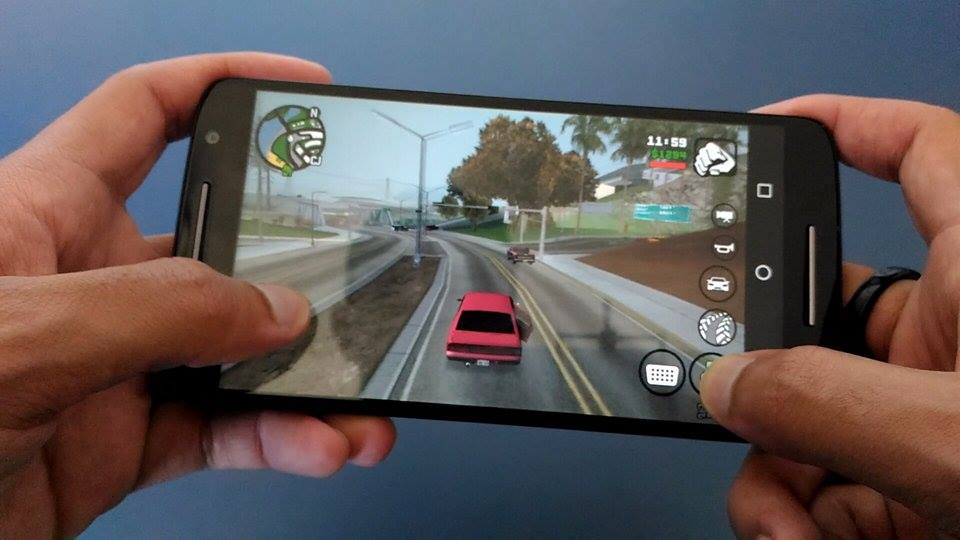 Análise: Moto X Play - Feito para jogar até dar calos na mão Moto X Play - destaque