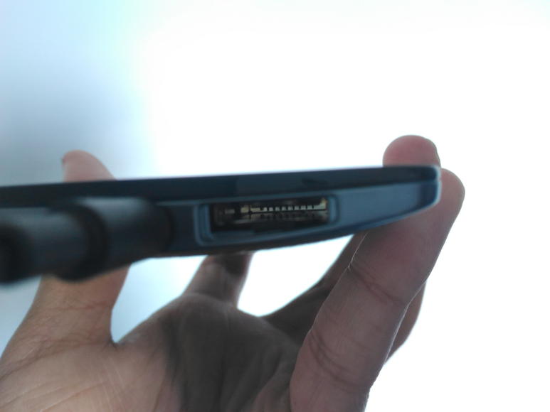 Análise: Moto X Play - Feito para jogar até dar calos na mão moto x play slot
