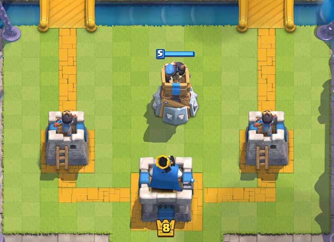 Análise: Clash Royale, rápido, divertido e viciante bomb-tower-start