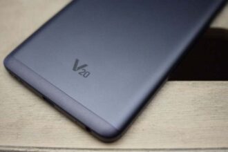 lg v20 rear 970 80