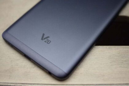 lg v20 rear 970 80