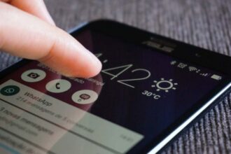 Dois toques para acordar o Zenfone 2 960x540