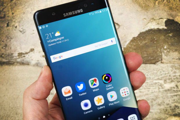 Galaxy S7 e S7 Edge começam a receber o Android 7.0 Nougat samsung galaxy s7 s7 edge nougat