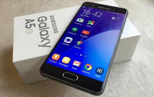 Galaxy A5 2016: Samsung libera a atualização de segurança de setembro A Samsung está liberando a atualização de segurança de setembro para o Galaxy A5 2016. (Foto: Divulgação/Recombu)