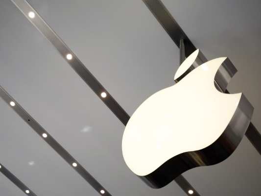 Apple: Funcionários são investigados por roubar imagens íntimas de clientes Funcionários de uma Apple Store na Austrália estão sendo acusados de roubar fotos íntimas de algumas clientes e funcionárias da loja. (Foto: Divulgação/PME Magazine)