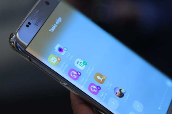 Samsung Galaxy S8: Dispositivo terá sua própria versão da Google Assistant A Samsung pode entregar uma assistente virtual exclusiva para o Galaxy S8. (Foto: Divulgação/Celular Online)