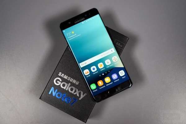 Galaxy Note 7: Samsung pode vender aparelhos recondicionados em 2017 A Samsung pode iniciar as vendas do Note 7 recondicionado no próximo ano. (Foto: Divulgação/Droid-Life)