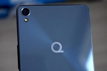 quantum logo quantum