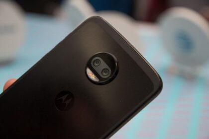 z2 force lenovo