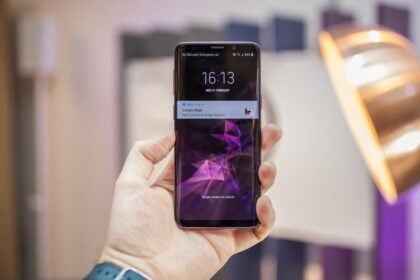 samsung galaxy s9 tela