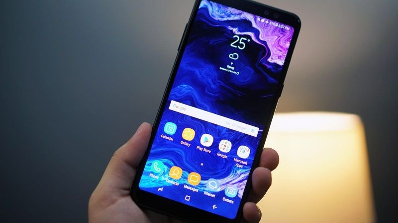 samsung galaxy a8 frontal