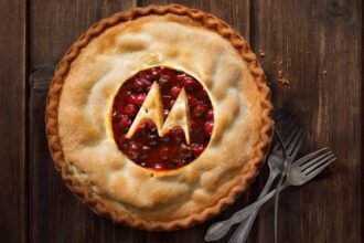 motorola android 9 pie smartphones