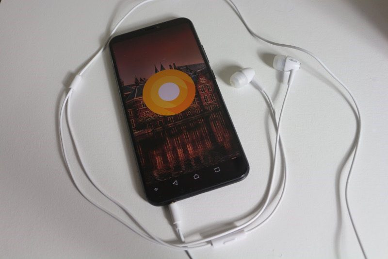 Review do ASUS Zenfone 5 (2018): Inteligência artificial e custo benefício Zenfone 5 - Áudio