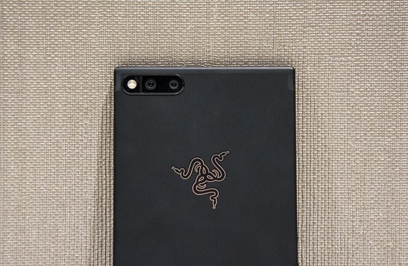 razer phone 2 benchmark especificacoes