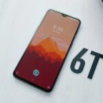 oneplus 6t smartphone