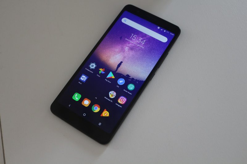 Review do Alcatel 3C: Uma ótima opção de smartphone de entrada Alcatel 3C tela