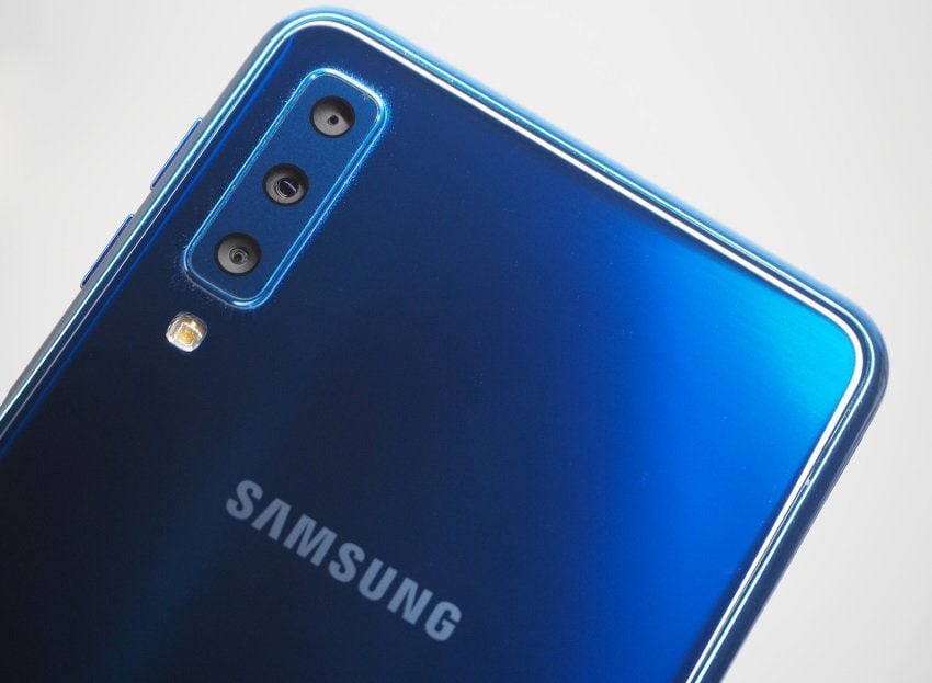 galaxy a7 2018 camera tripla selecao