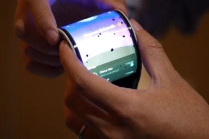 google flexible phone