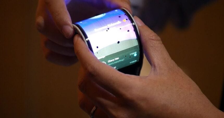 google flexible phone
