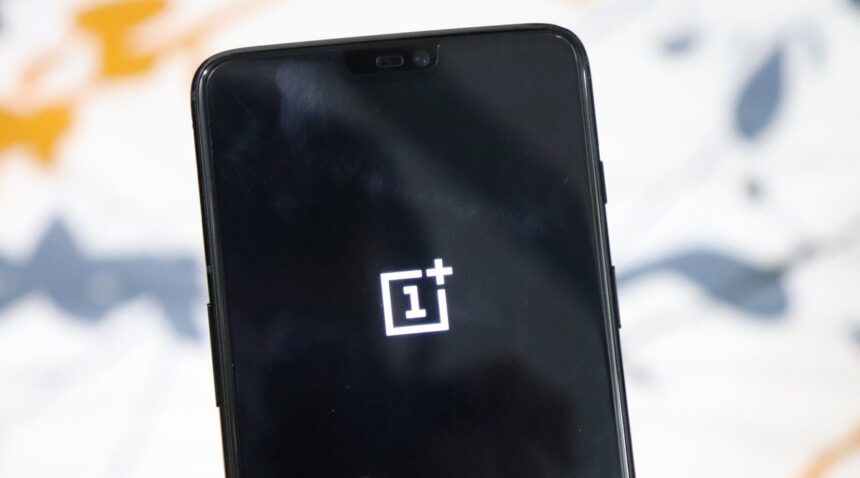 oneplus 7 aparece em imagem