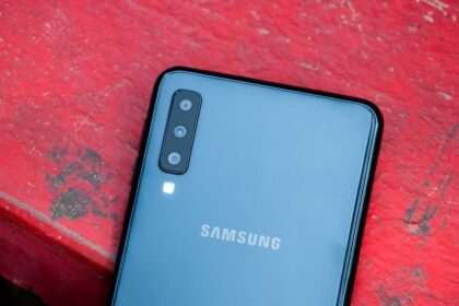 samsung galaxy a7 2018 recebe android 9 pie na russia