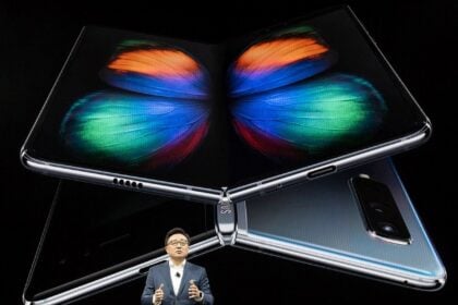 samsung galaxy fold dispositivo dobravel