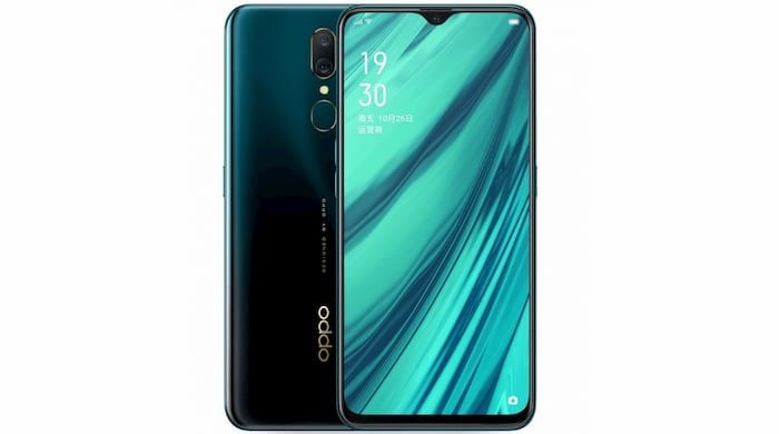 OPPO A9 na cor Mica Green.