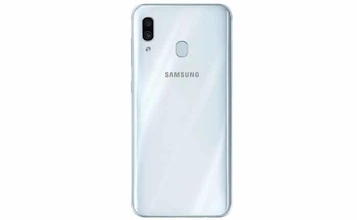 Samsung anuncia linha Galaxy A 2019 para o Brasil O Samsung Galaxy A30 conta com câmera traseira dupla.