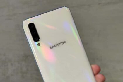 samsung galaxy a30 recebe atualizacao de seguranca de abril 2019