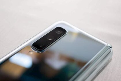 samsung galaxy fold ganha hotsite no brasil