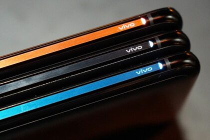 vivo iqoo ganha nova variante