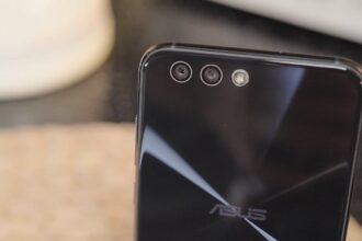 asus zenfone 4 camera preto
