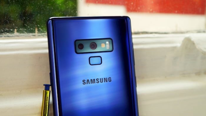 Galaxy Note 10: Flagship poderá passar por mudanças em seu design Galaxy Note 10 poderá chegar com câmeras traseiras na vertical.