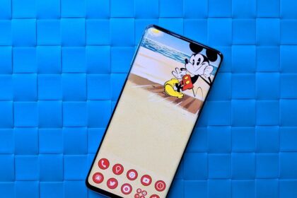 samsung libera papeis de parede oficiais em parceria com a google para galaxy s10 e s10e