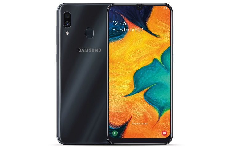 Galaxy A30 e A70 recebem atualização com correções e melhorias Galaxy A30 na cor preta.