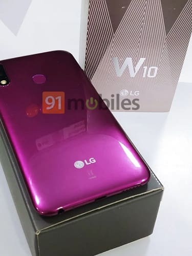 LG W10 passa por vazamento revelando câmera traseira dupla LG W10 na cor rosa.