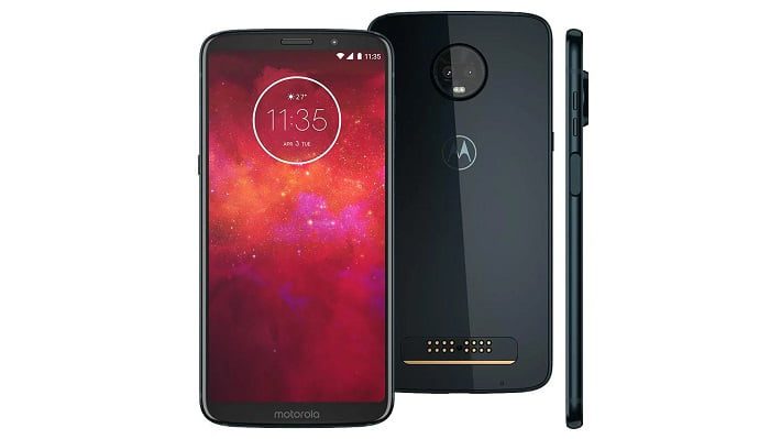 Moto Z3 Play na cor preto.