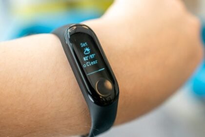 xiaomi mi band 4 data de lancamento