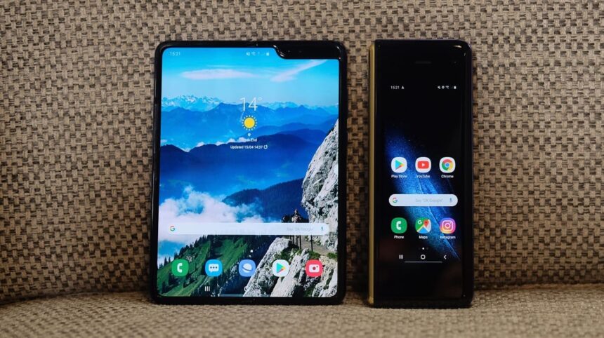 galaxy fold e relancado oficialmente