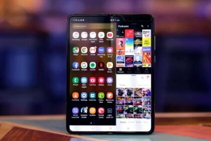 Samsung lança vídeo explicando como cuidar do Galaxy Fold.