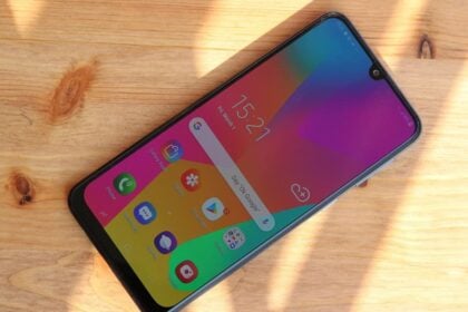 Galaxy M30s tem design confirmado em nova certificação.