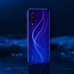Mi 9 Lite ou Mi CC9 azul.